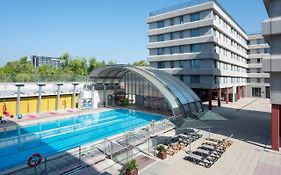 Hotel Tryp Madrid Airport